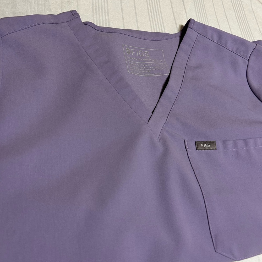 Figs Lavender V-Neck Scrub Top